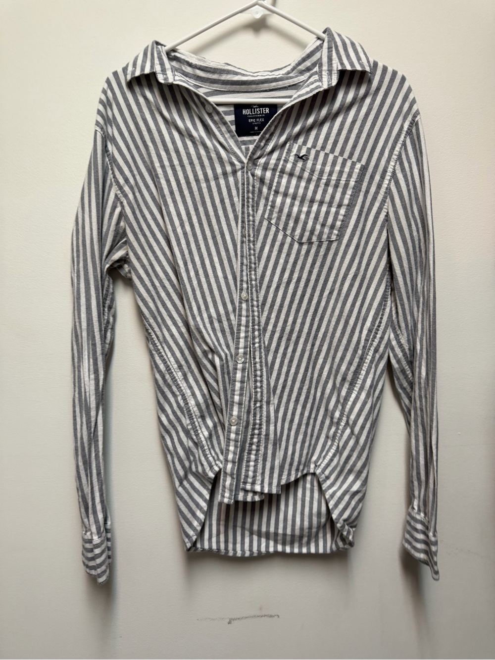Hollister Men's White & Gray Vertical Stripe Button-Down Shirt
